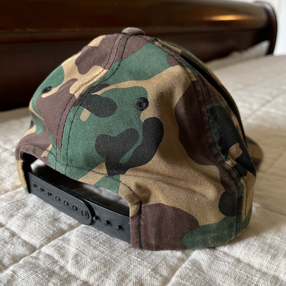 JSKIS HAT